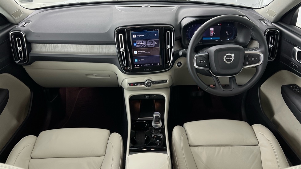 Used Volvo XC40 2023 for sale - 76851259: Photo 5