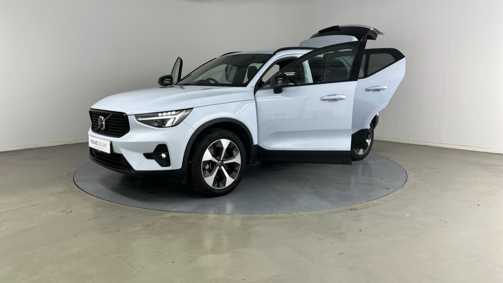Used Volvo XC40 2024 for sale - 76552548: Photo 15