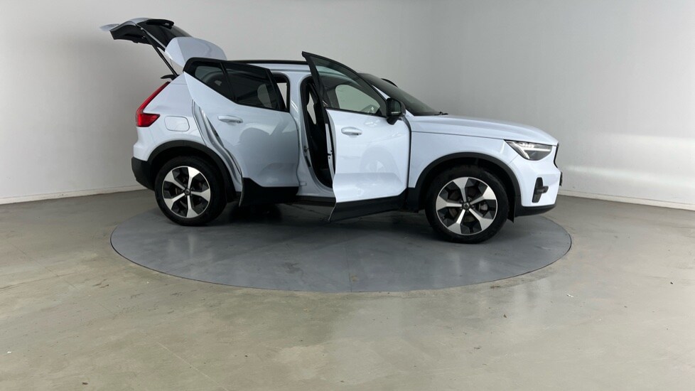 Used Volvo XC40 2024 for sale - 76552548: Photo 24