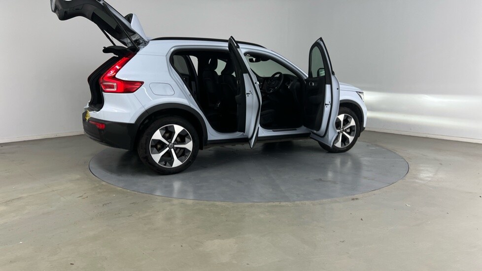 Used Volvo XC40 2024 for sale - 76552548: Photo 27