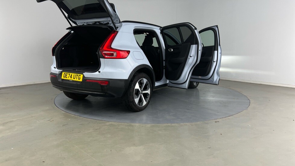 Used Volvo XC40 2024 for sale - 76552548: Photo 29