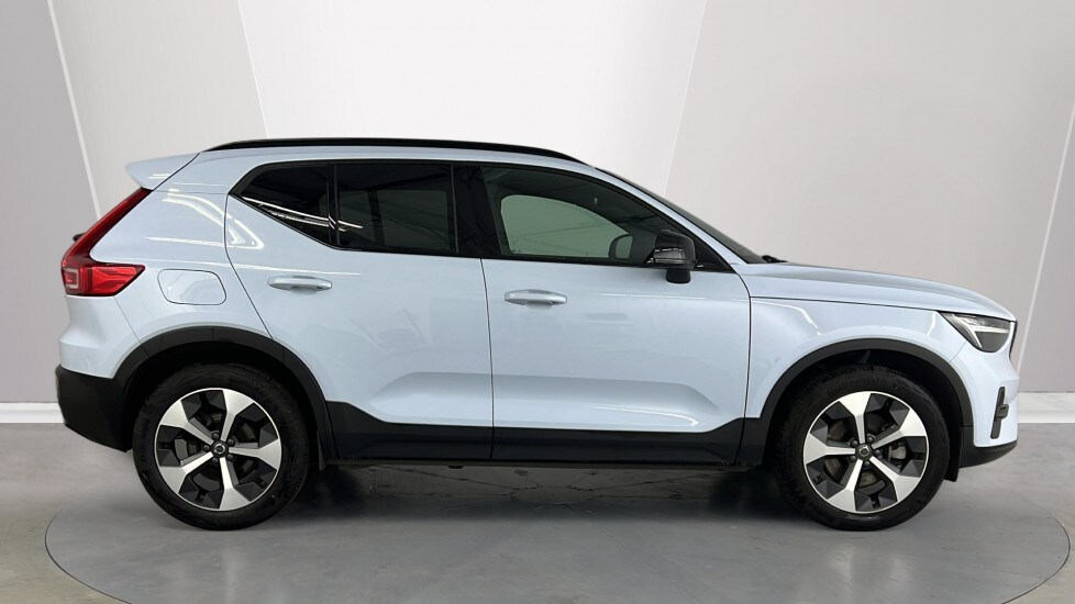 Used Volvo XC40 2024 for sale - 76552548: Photo 3