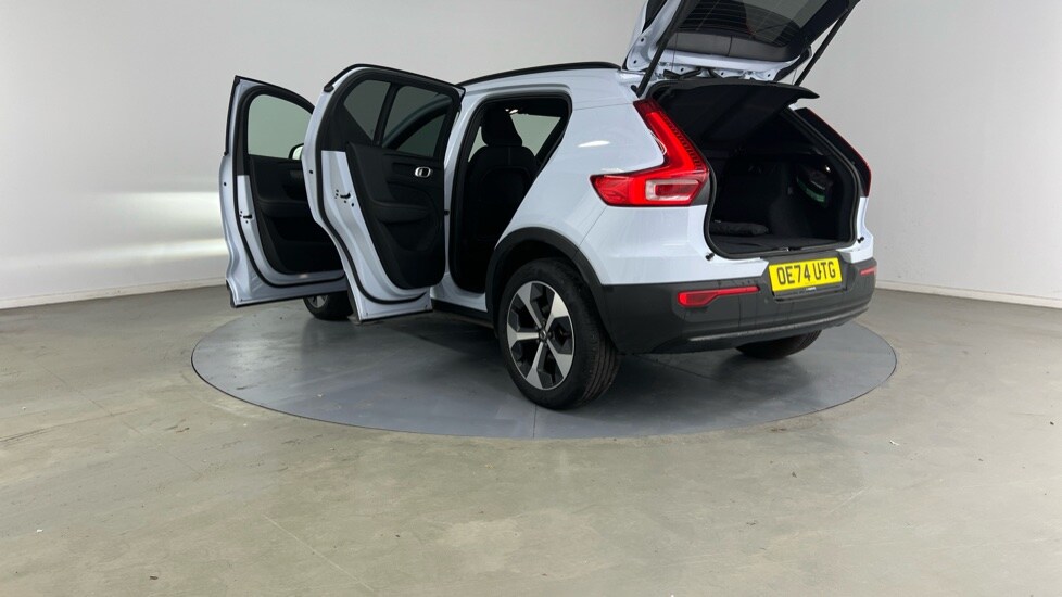 Used Volvo XC40 2024 for sale - 76552548: Photo 34