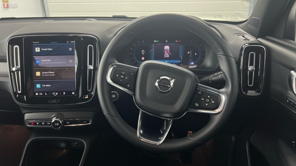 Used Volvo XC40 2025 for sale - 75629635: Photo 10