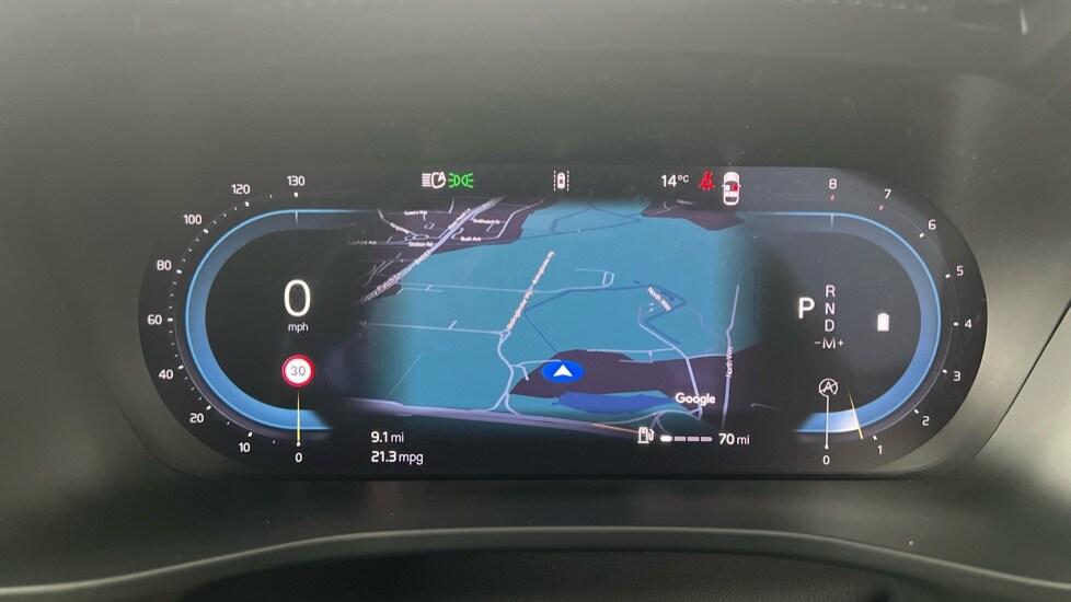 Used Volvo XC40 2025 for sale - 75629635: Photo 11