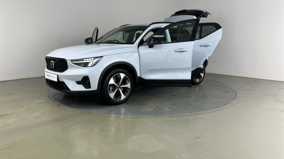 Used Volvo XC40 2025 for sale - 75629635: Photo 15