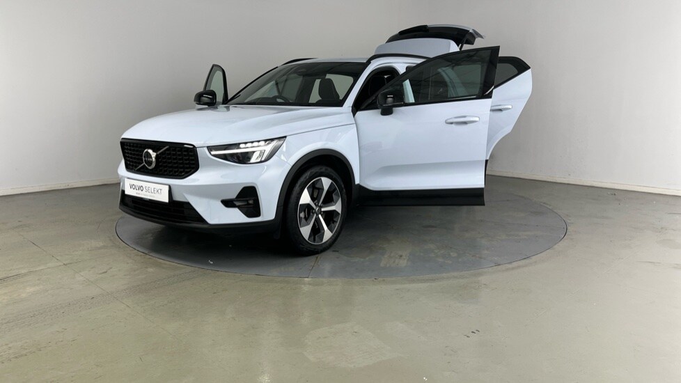 Used Volvo XC40 2025 for sale - 75629635: Photo 16
