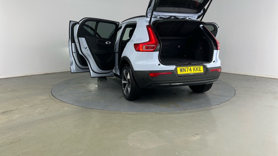 Used Volvo XC40 2025 for sale - 75629635: Photo 34