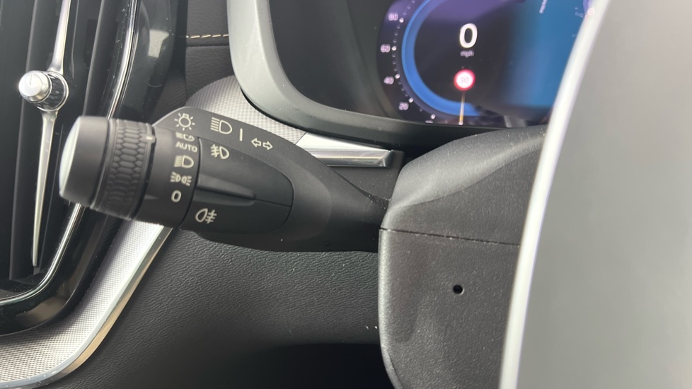 Used Volvo XC60 2022 for sale - 77151510: Photo 15