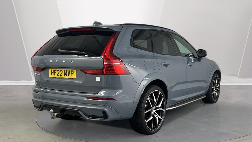 Used Volvo XC60 2022 for sale - 77151510: Photo 2