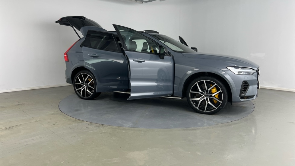 Used Volvo XC60 2022 for sale - 77151510: Photo 32