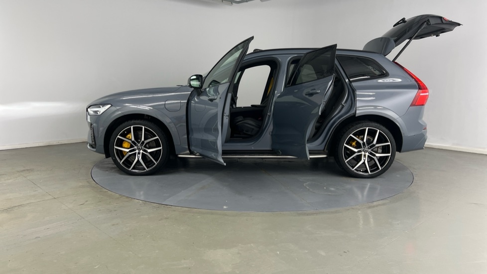 Used Volvo XC60 2022 for sale - 77151510: Photo 46