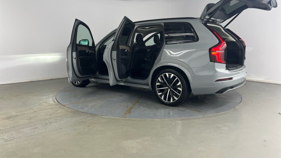 Used Volvo XC90 2025 for sale - 77799837: Photo 37