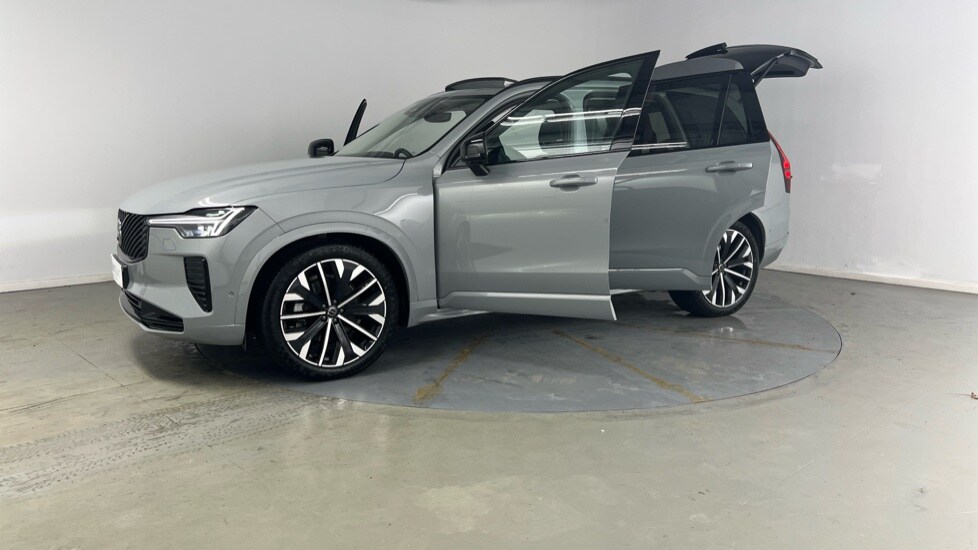 Used Volvo XC90 2025 for sale - 77799837: Photo 42
