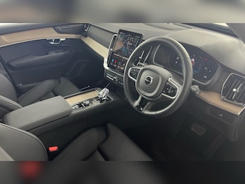 Used Volvo XC90 2025 for sale - 77799837: Photo