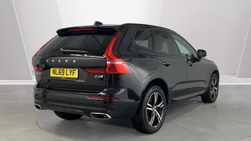 Used Volvo XC60 2019 for sale - 76872824: Photo 2