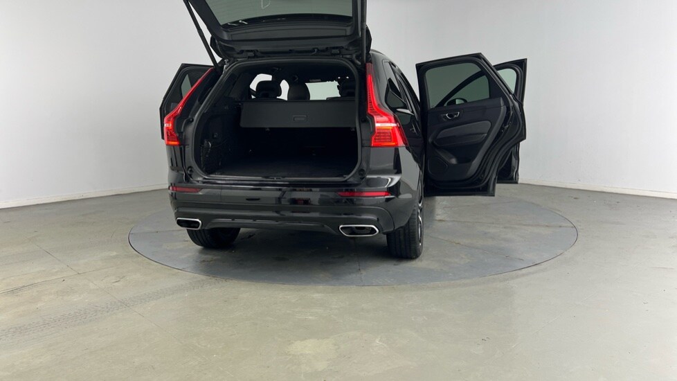 Used Volvo XC60 2019 for sale - 76872824: Photo 31