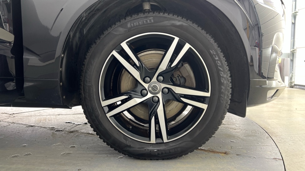 Used Volvo XC60 2019 for sale - 76872824: Photo 9