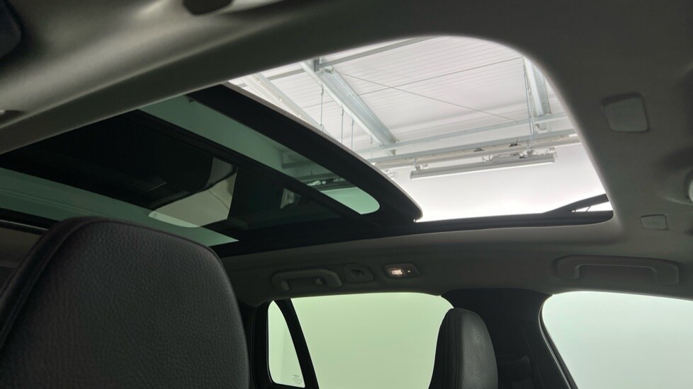 Used Volvo V60 2025 for sale - 77480239: Photo 15