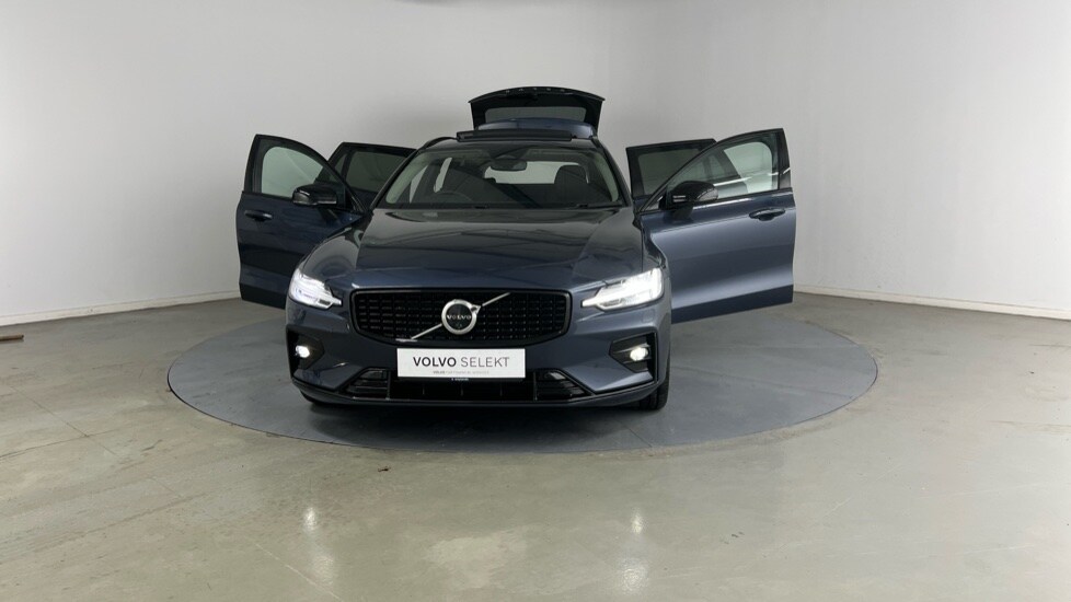 Used Volvo V60 2025 for sale - 77480239: Photo 19