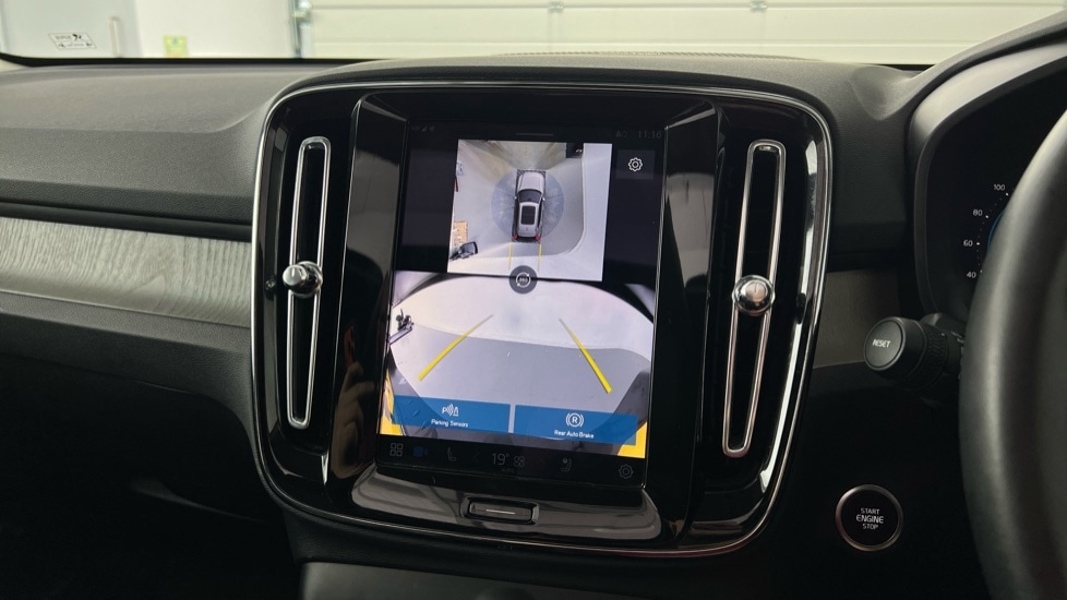 Used Volvo XC40 2025 for sale - 78133498: Photo 14