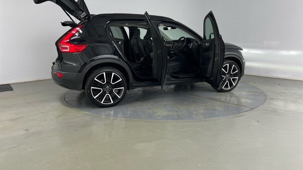Used Volvo XC40 2025 for sale - 78133498: Photo 27