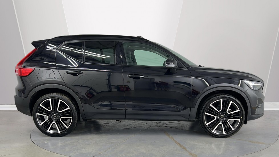 Used Volvo XC40 2025 for sale - 78133498: Photo 3