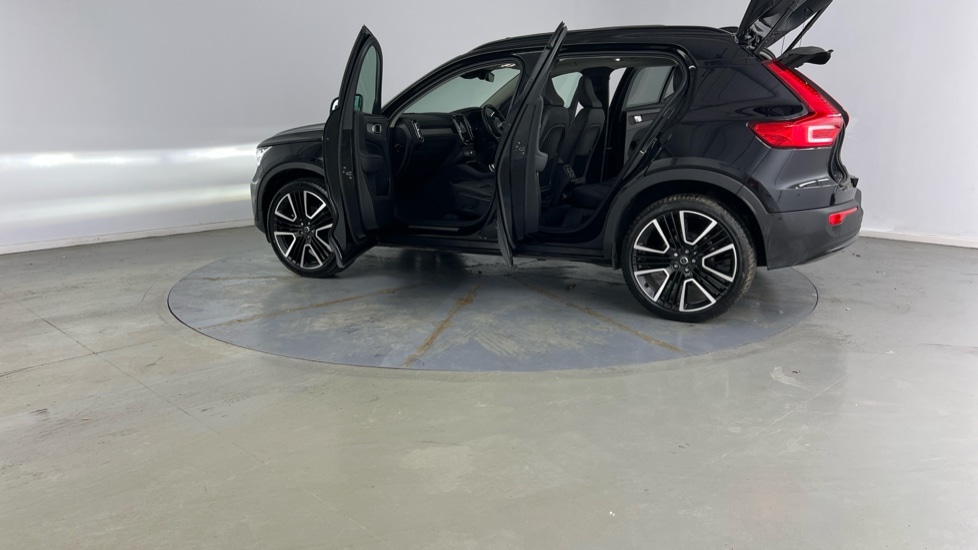 Used Volvo XC40 2025 for sale - 78133498: Photo 36