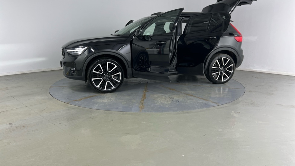 Used Volvo XC40 2025 for sale - 78133498: Photo 39
