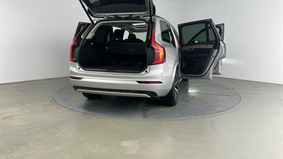 Used Volvo XC90 2025 for sale - 77406231: Photo 31