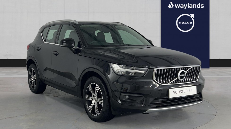 Used Volvo XC40 2021 for sale - 76780359: Photo 1