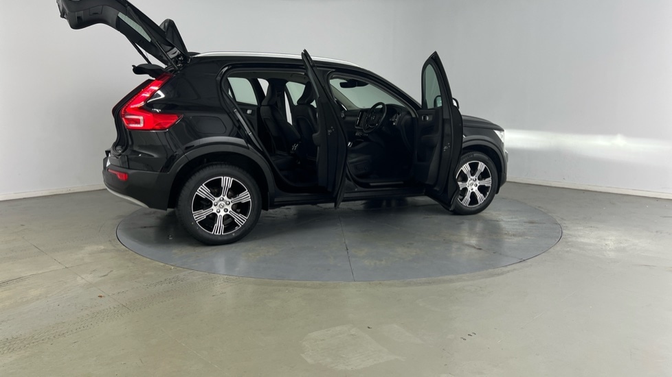 Used Volvo XC40 2021 for sale - 76780359: Photo 28