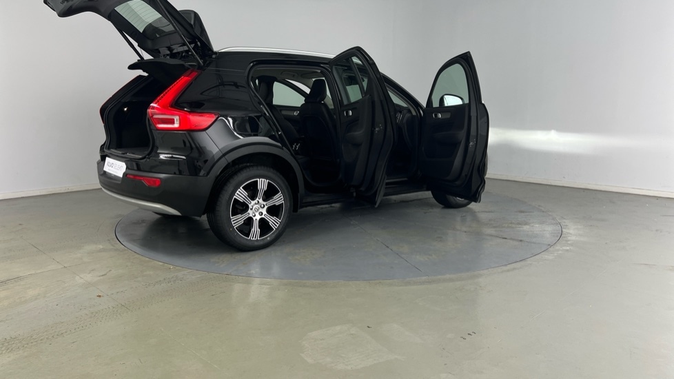 Used Volvo XC40 2021 for sale - 76780359: Photo 29