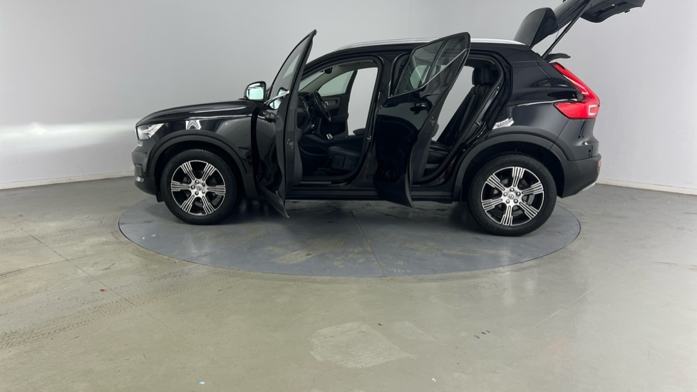 Used Volvo XC40 2021 for sale - 76780359: Photo 39