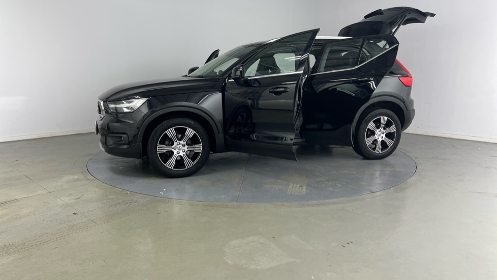 Used Volvo XC40 2021 for sale - 76780359: Photo 41