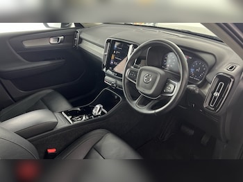 Used Volvo XC40 2021 for sale - 76780359: Photo