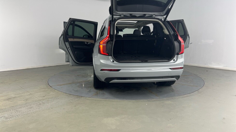 Used Volvo XC90 2025 for sale - 77927358: Photo 34