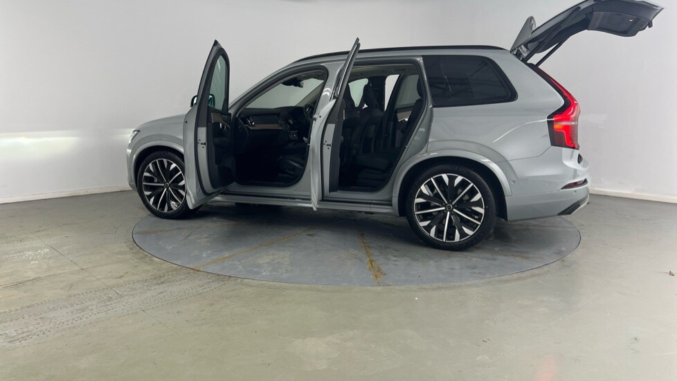 Used Volvo XC90 2025 for sale - 77927358: Photo 38