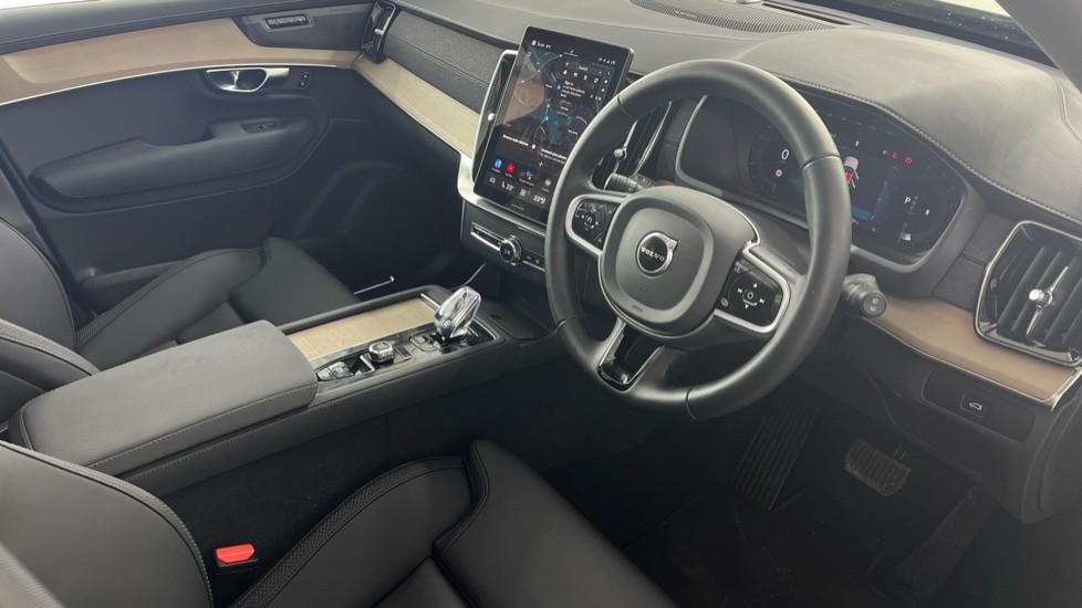 Used Volvo XC90 2025 for sale - 77927358: Photo 4