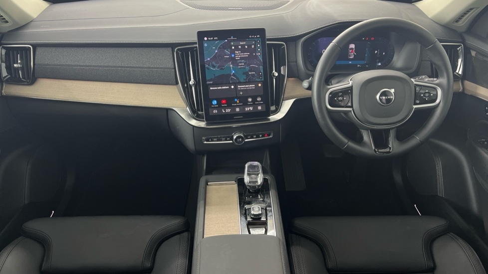 Used Volvo XC90 2025 for sale - 77927358: Photo 5