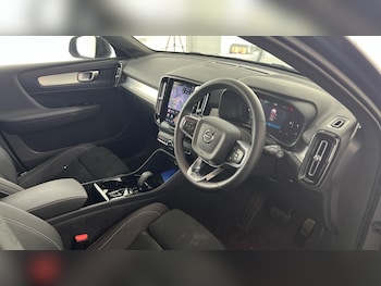 Used Volvo XC40 2025 for sale - 78610257: Photo