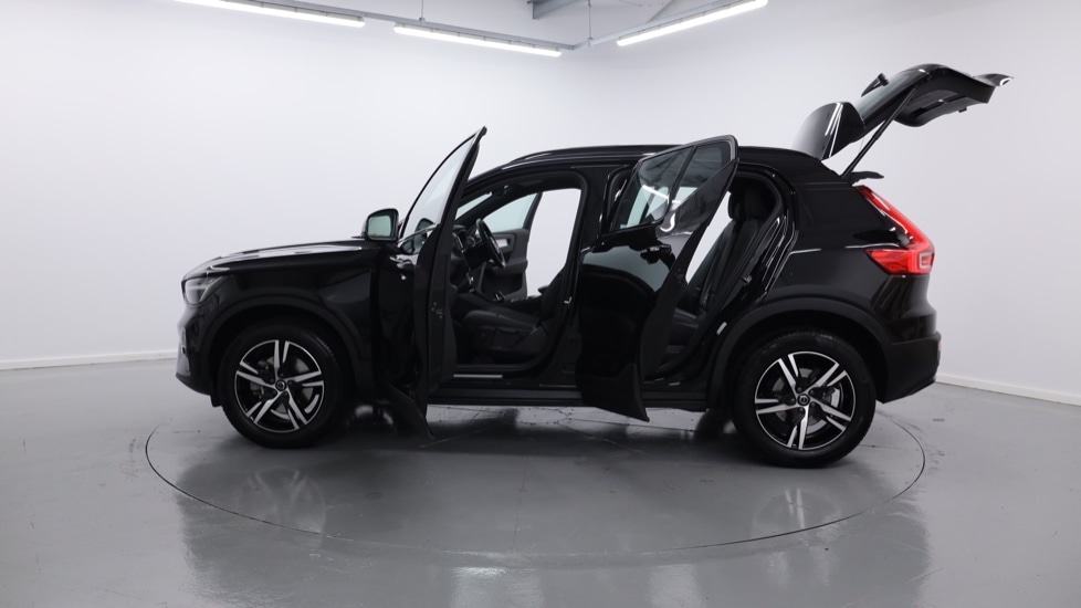 Used Volvo XC40 2023 for sale - 78055196: Photo 39