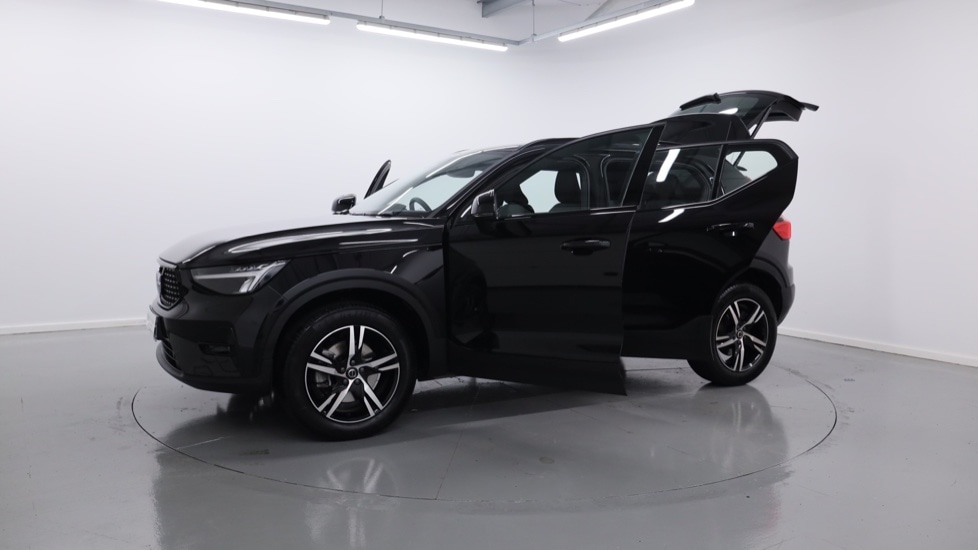 Used Volvo XC40 2023 for sale - 78055196: Photo 40