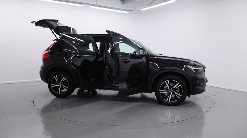 Used Volvo XC40 2023 for sale - 78055196: Photo 43