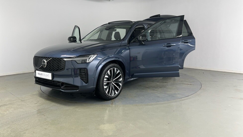 Used Volvo XC90 2025 for sale - 76595319: Photo 16