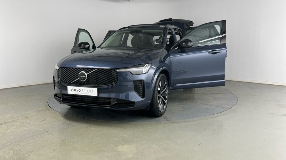 Used Volvo XC90 2025 for sale - 76595319: Photo 17