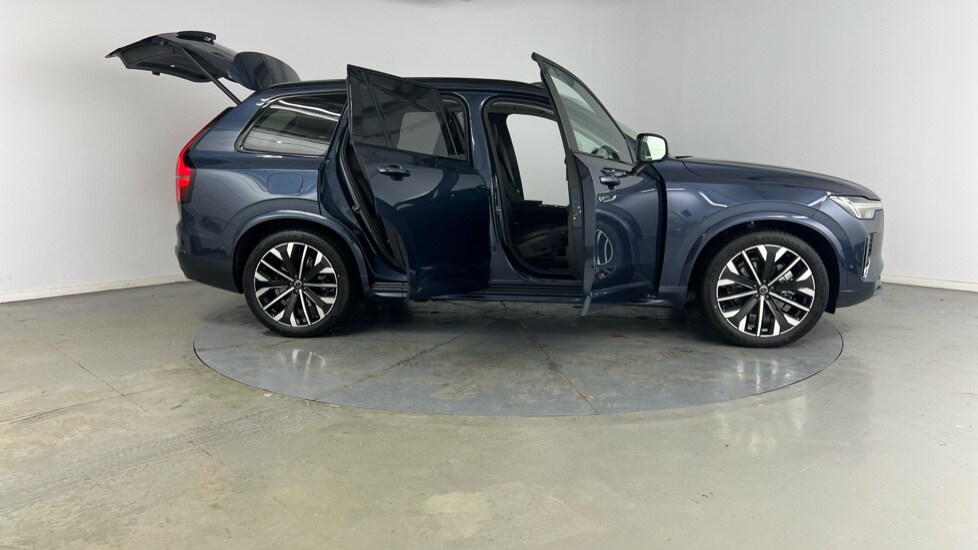 Used Volvo XC90 2025 for sale - 76595319: Photo 25