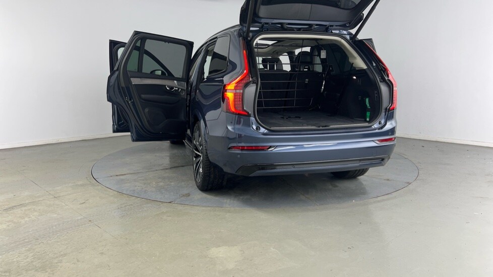 Used Volvo XC90 2025 for sale - 76595319: Photo 33