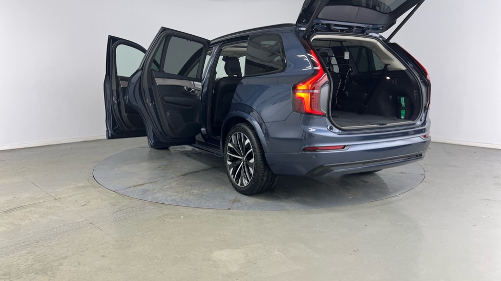 Used Volvo XC90 2025 for sale - 76595319: Photo 34