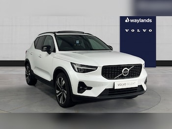 Used Volvo XC40 2025 for sale - 79497393: Photo